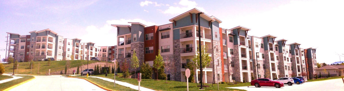 Apartment community in Olathe, Kansas, with stone veneer accents
