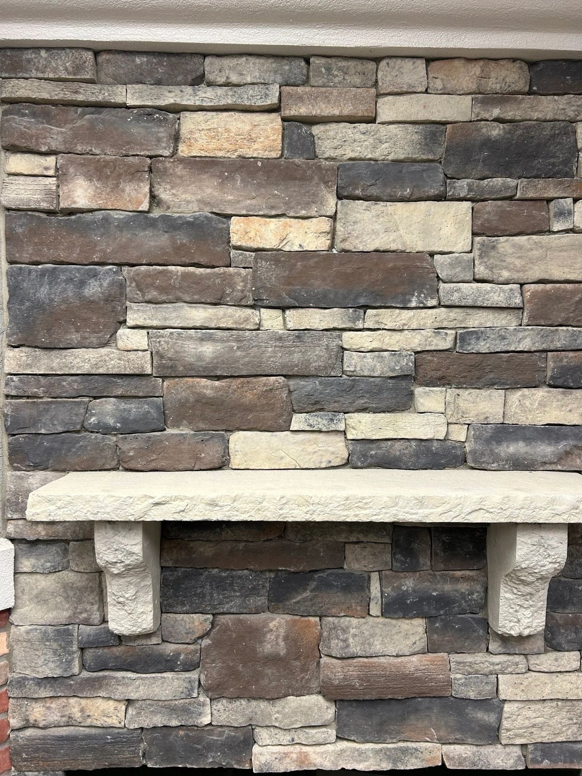 Country Ledge stone veneer installed, Stone Mountain Manufacturing