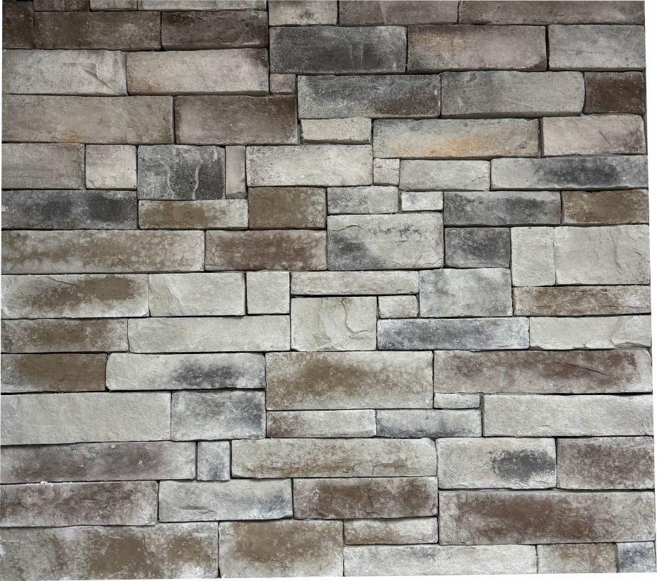 Ledge – Huron sample board. Gray, taupe and cream ledge pieces in a tight drystack.