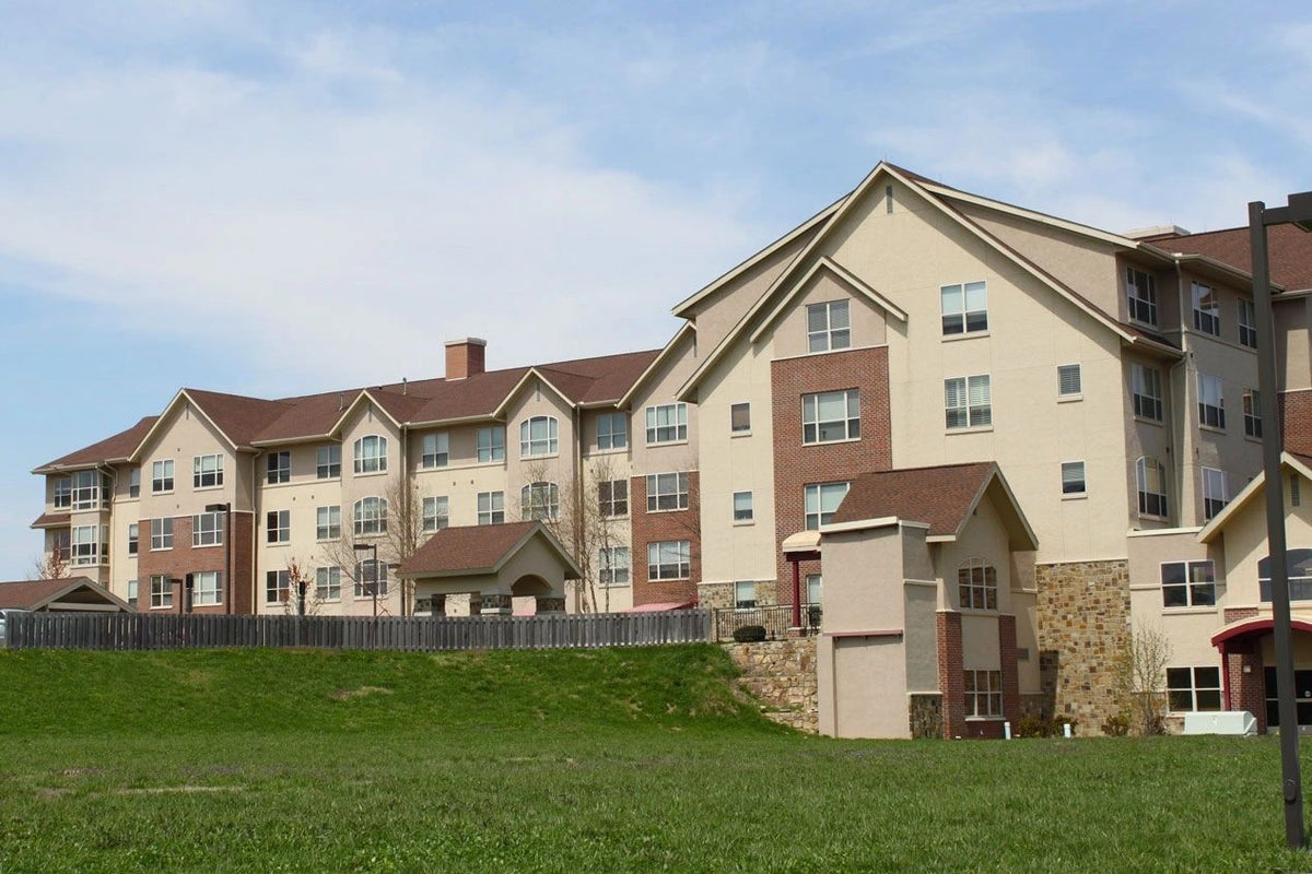 Apartment community with stone veneer accents, Kansas City area